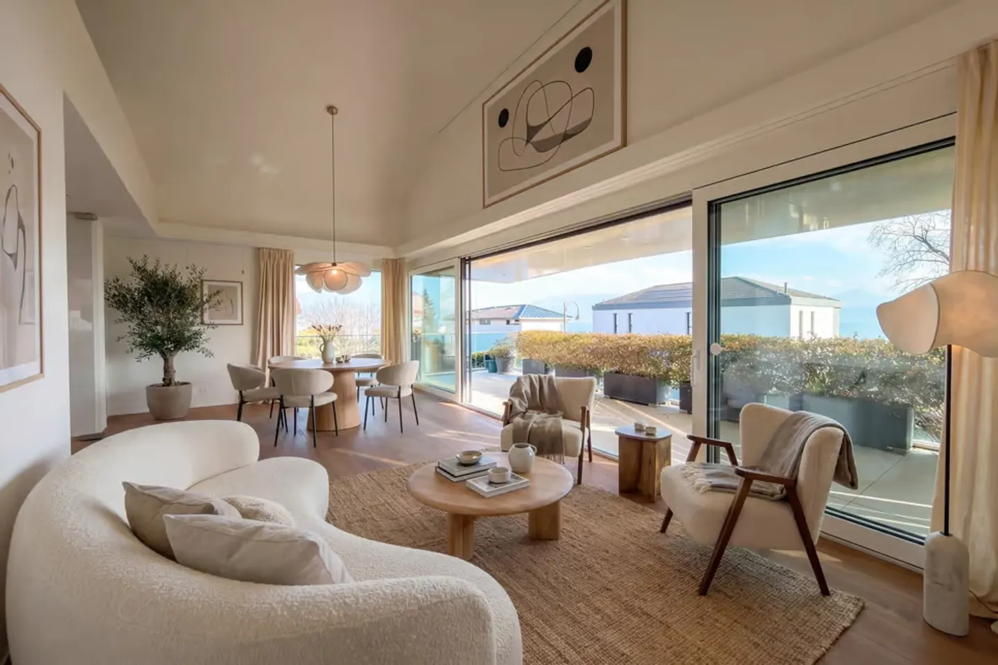 Exklusiv! Eine Wohnung zwischen Eleganz und einzigartigem Panorama! - Foto 6 von 13