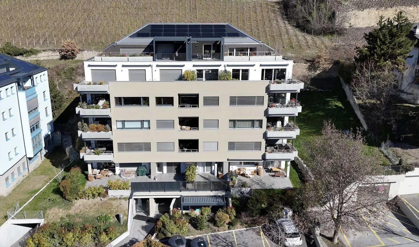 Neues Gewerbeobjekt in Sion im charmanten Viertel Platta - Foto 1 von 5