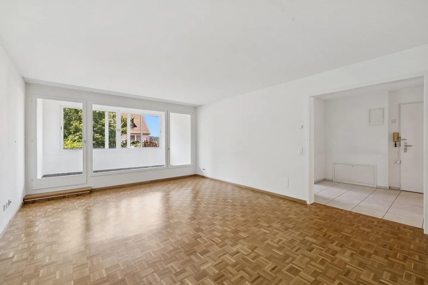 Sonnige 3.5-Zimmerwohnung zum Verkaufen - Foto 5 von 8