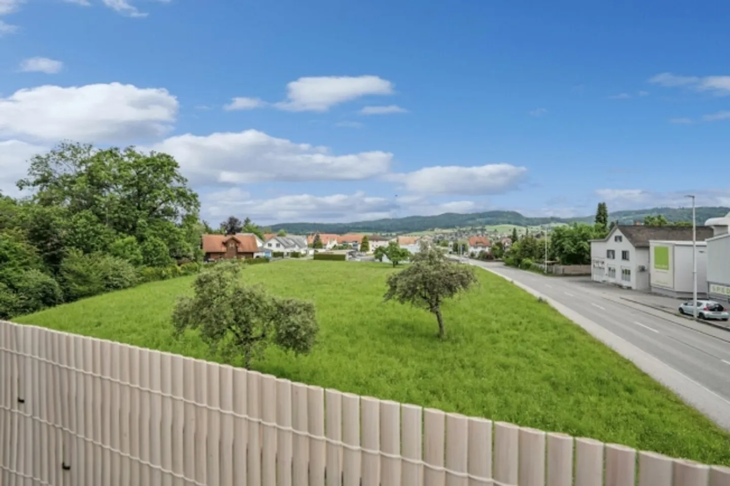 Residential building for sale - Photo 10 of 15