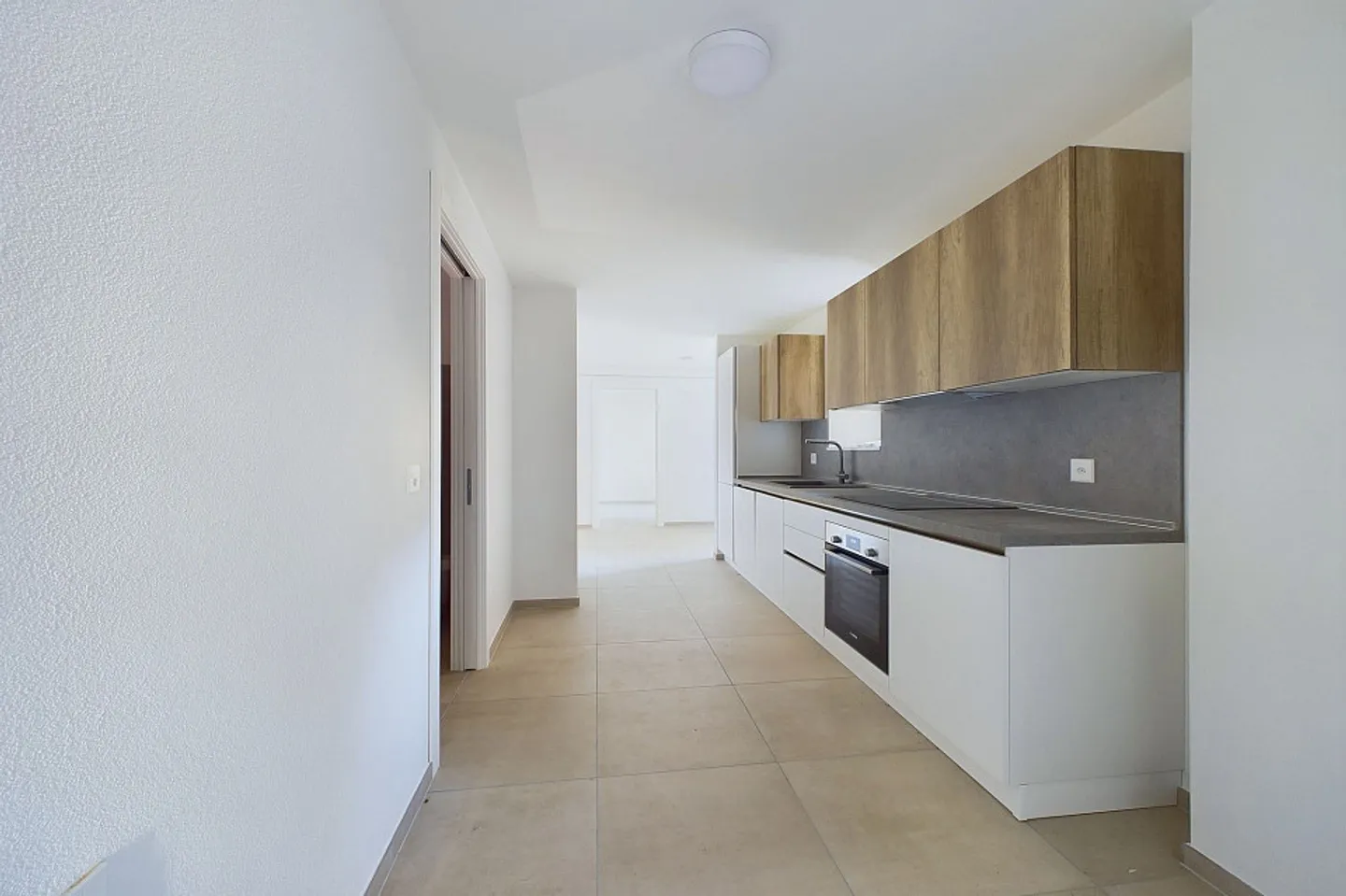 Casa bifamiliare - Foto 5 di 13