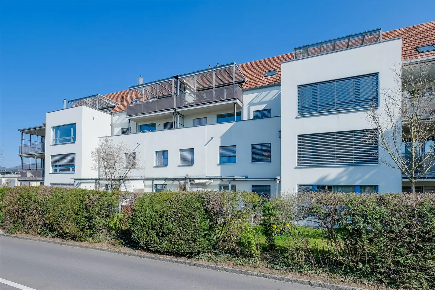 Dream Home with Gallery - Photo 1 of 7