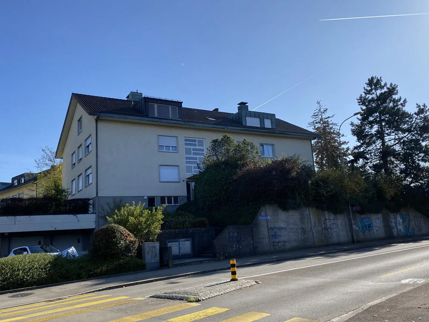 Studio, Ufficio o Stanza per Fai-da-te in una Posizione Centrale a Dübendorf - Foto 1 di 5