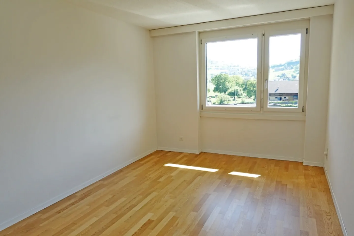 Appartamento 3.5 stanze - Foto 3 di 8