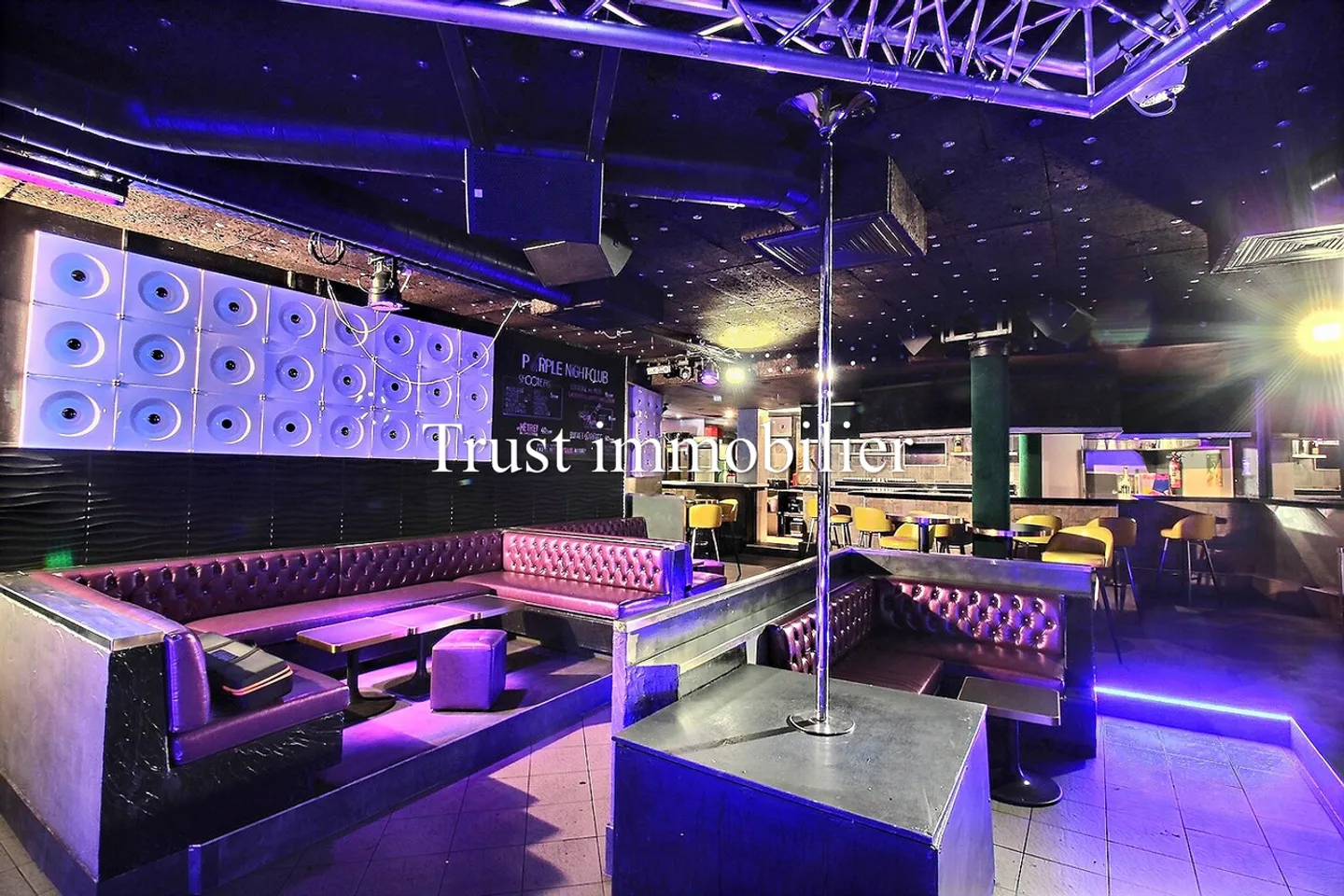 9000. Properties for Sale in Crans - Photo 2 of 7