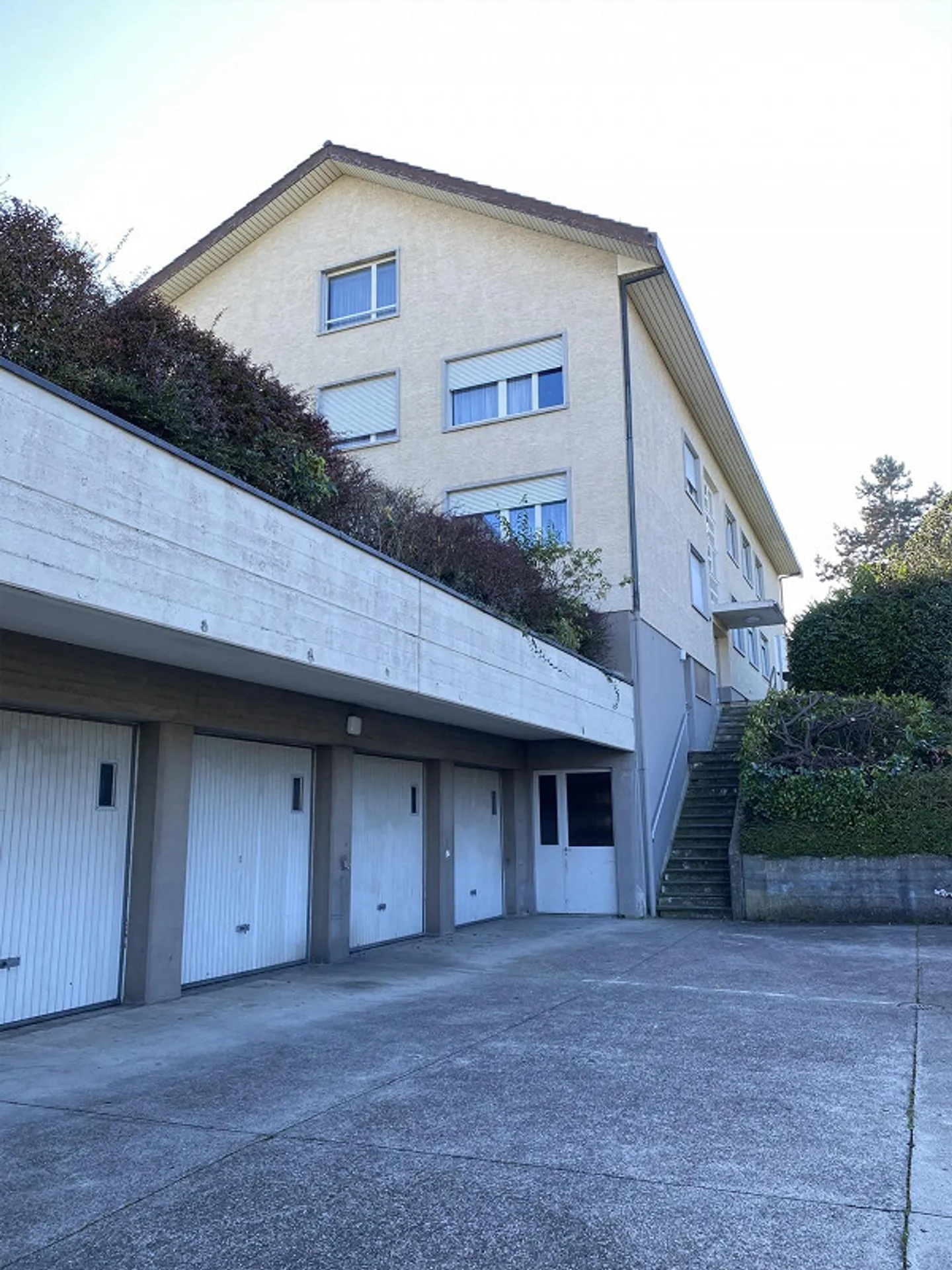 Studio, Ufficio o Stanza per Fai-da-te in una Posizione Centrale a Dübendorf - Foto 2 di 5