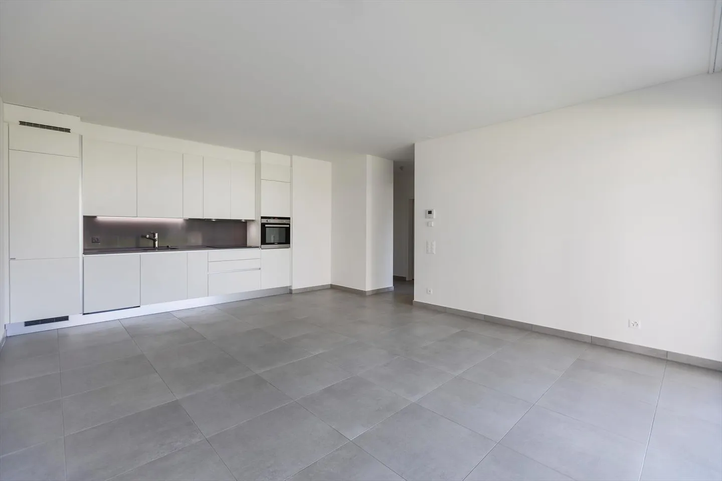 Splendid 2.5 rooms with private garden - Photo 10 of 10