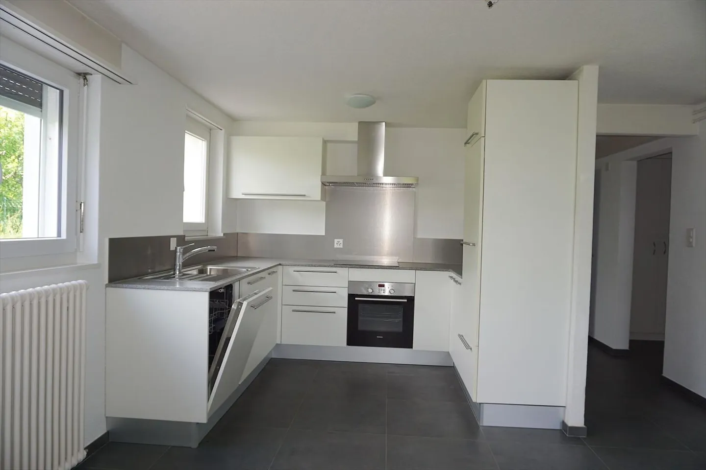 ARI-236 - Rendite - Sehr schönes Haus mit 2 Wohnungen von 4,5 und 3,5 Zimmern auf einem Grundstück von 1'134 m2. - Foto 12 von 13