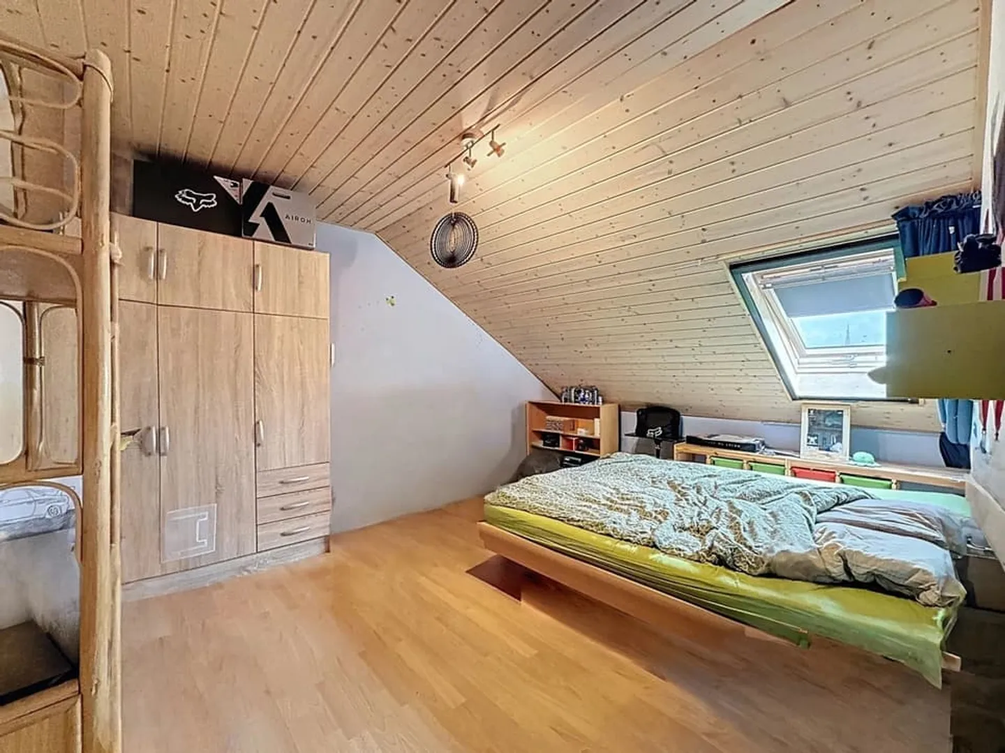 A 2 minutes à pied de la gare du LEB - Photo 4 sur 9