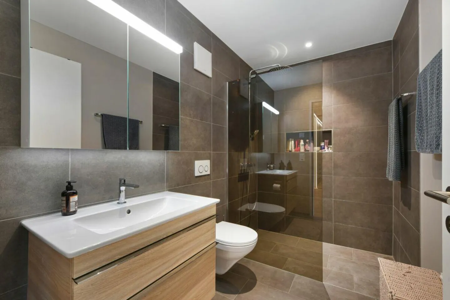 Exclusive 3.5-room garden apartment with high-quality finish and generous outdoor space - Photo 12 of 25