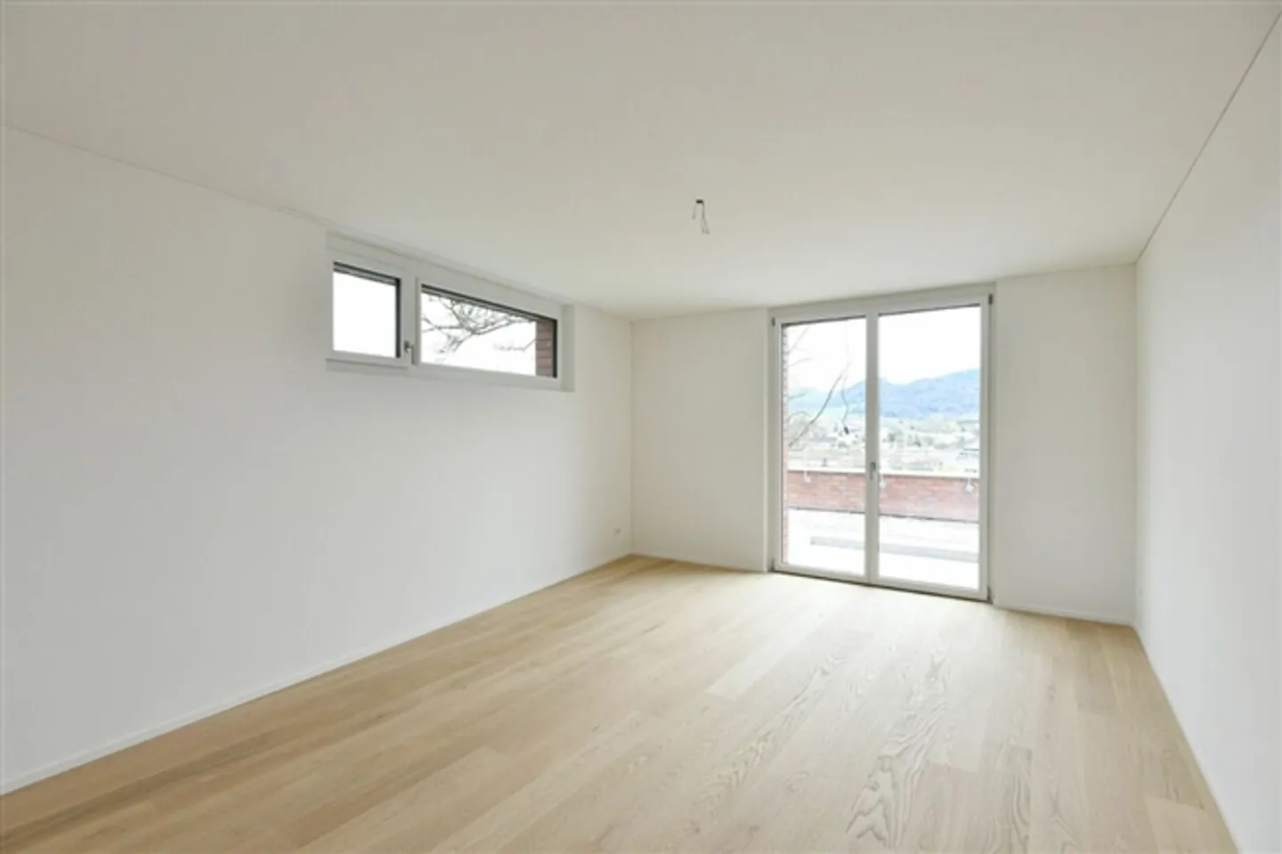 EXCLUSIVE CONDOMINIUMS - Photo 6 of 16