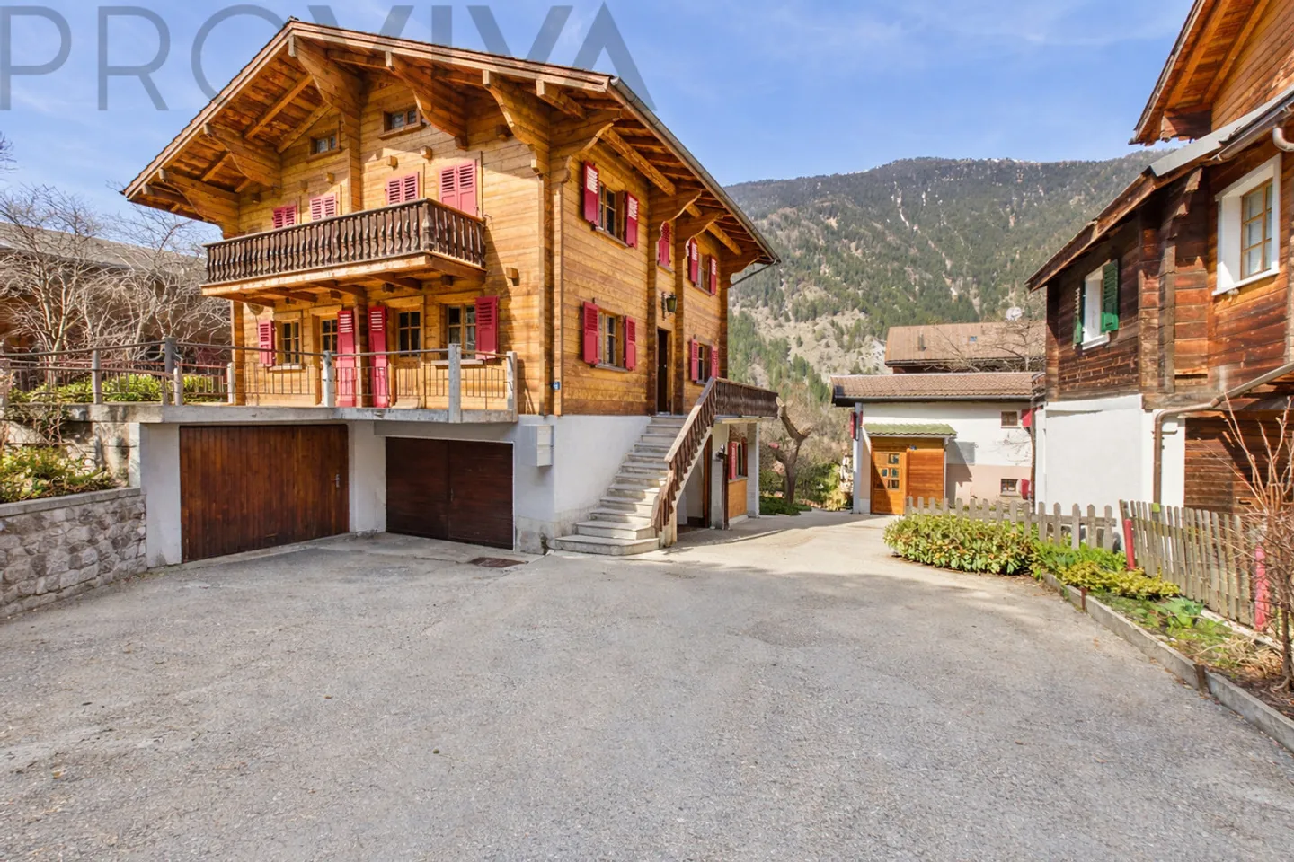 Einzigartiges Mehrfamilienhaus in Grengiols - Foto 1 von 9
