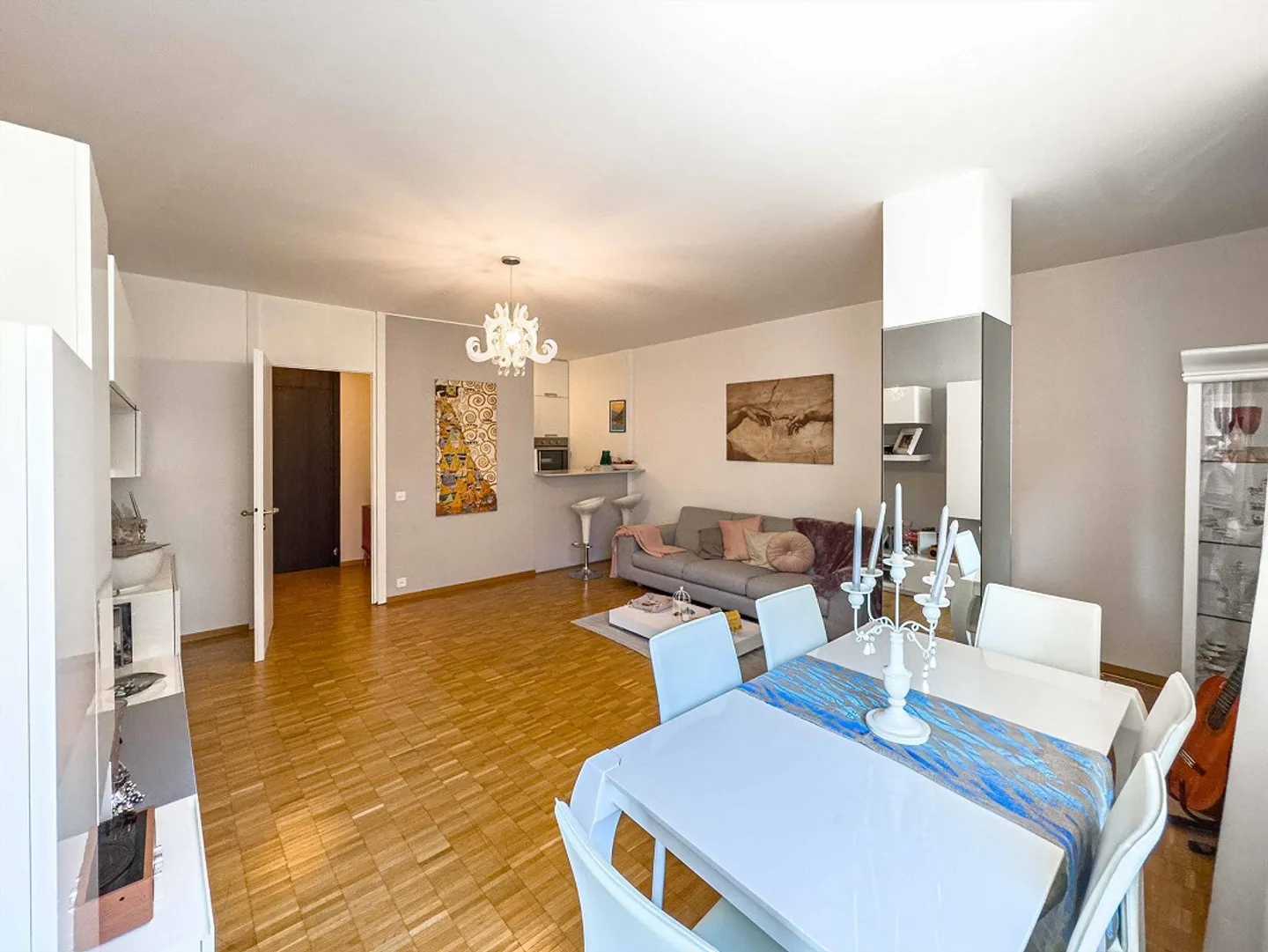 2.5 rooms near the center of Lugano - Photo 4 of 10