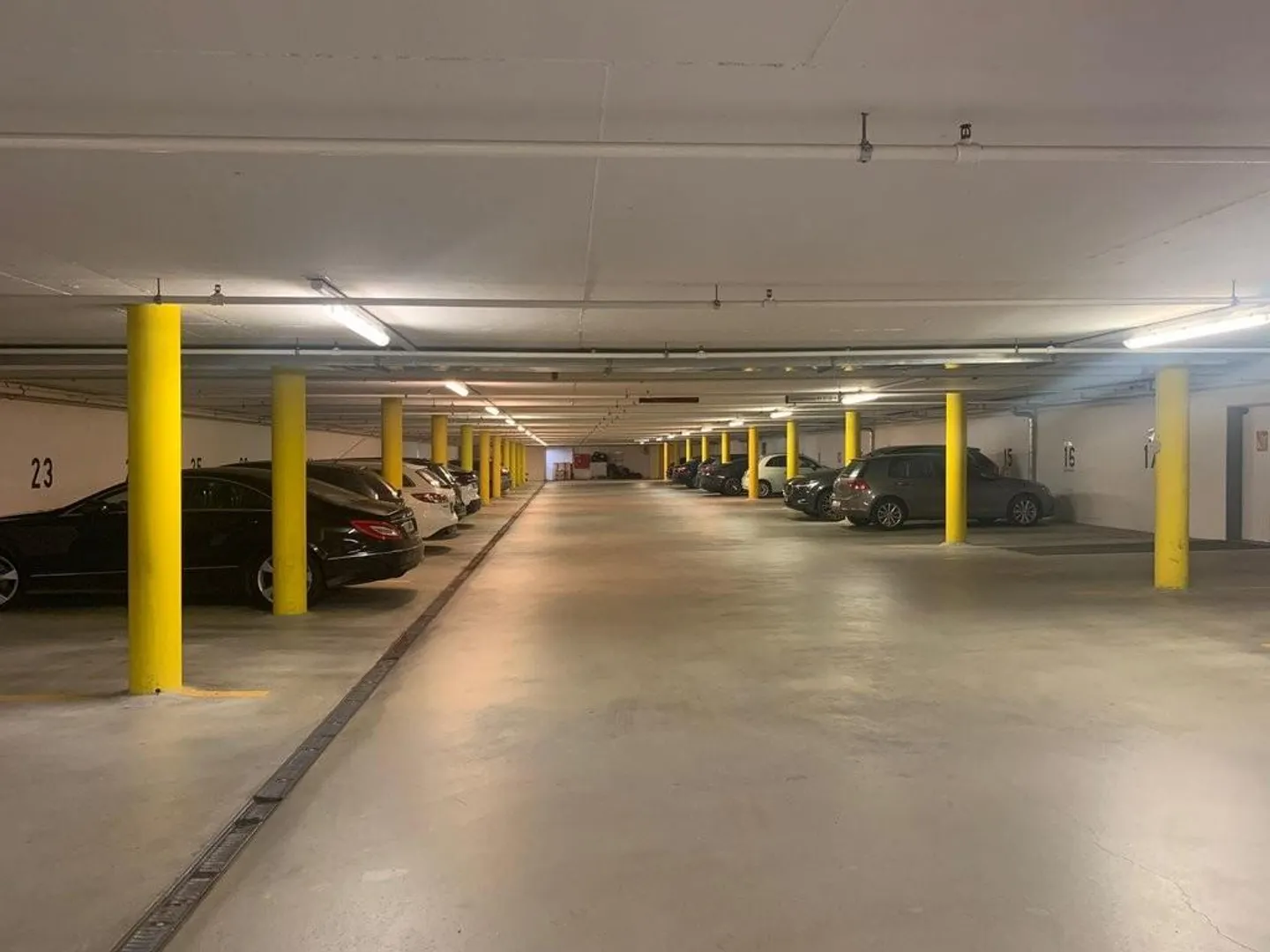 Posti auto centrali a Sursee! - Foto 2 di 2