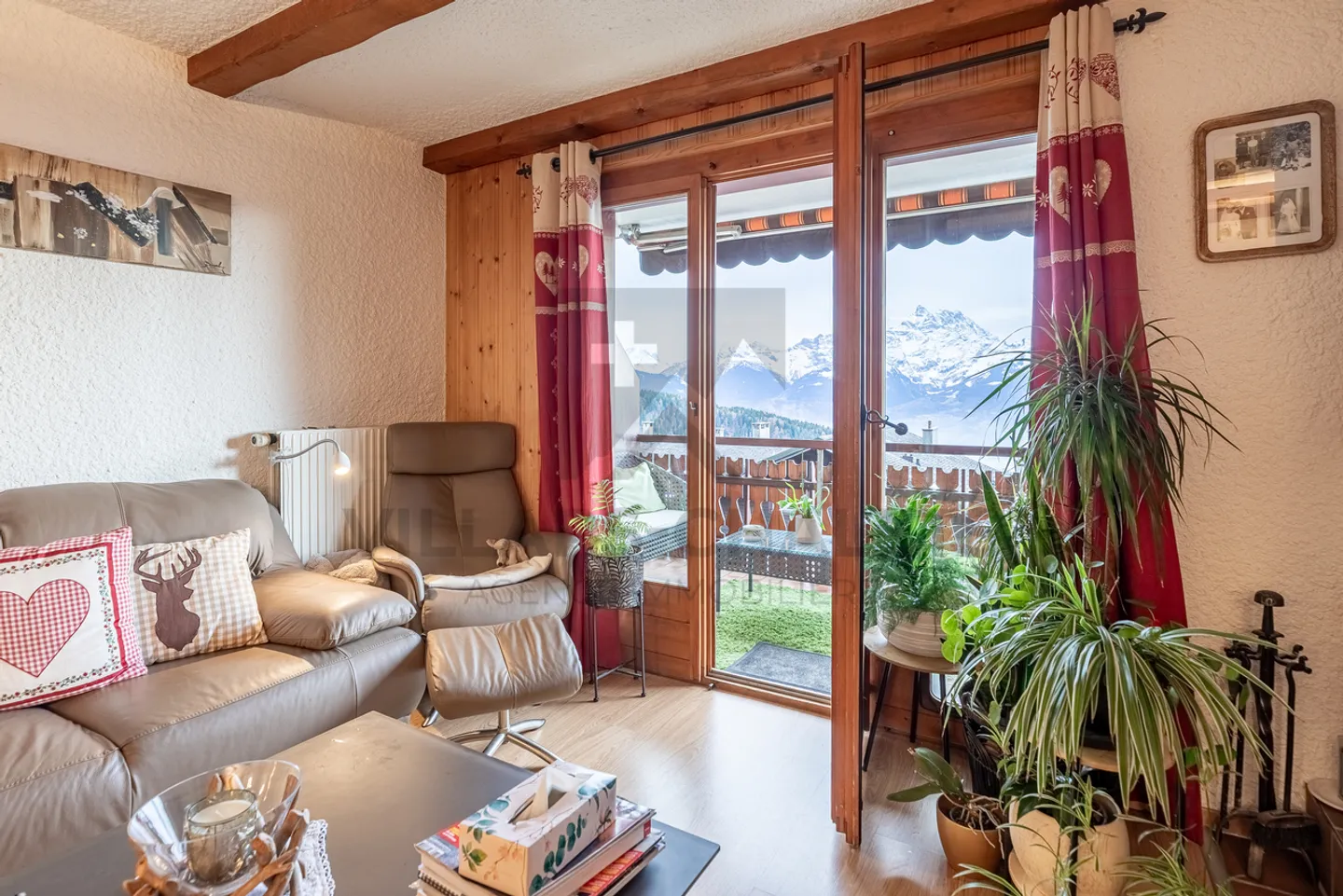 4-room apartment - Photo 2 of 13