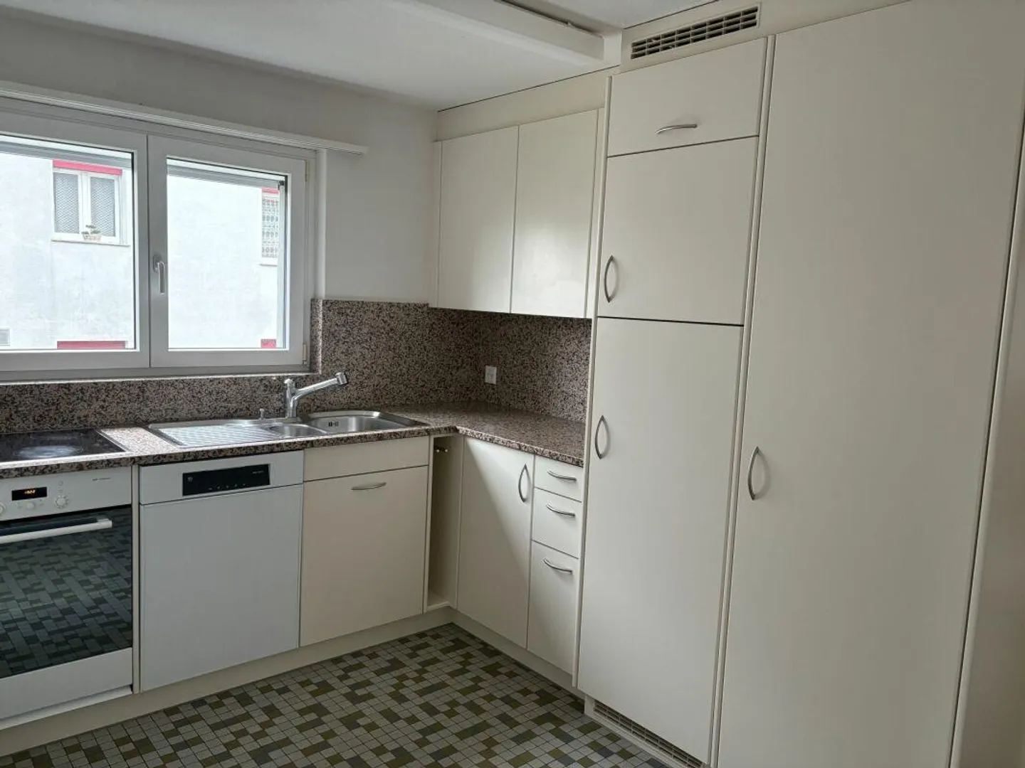 Charmante 3.5 Zimmer-Wohnung - Foto 3 von 7