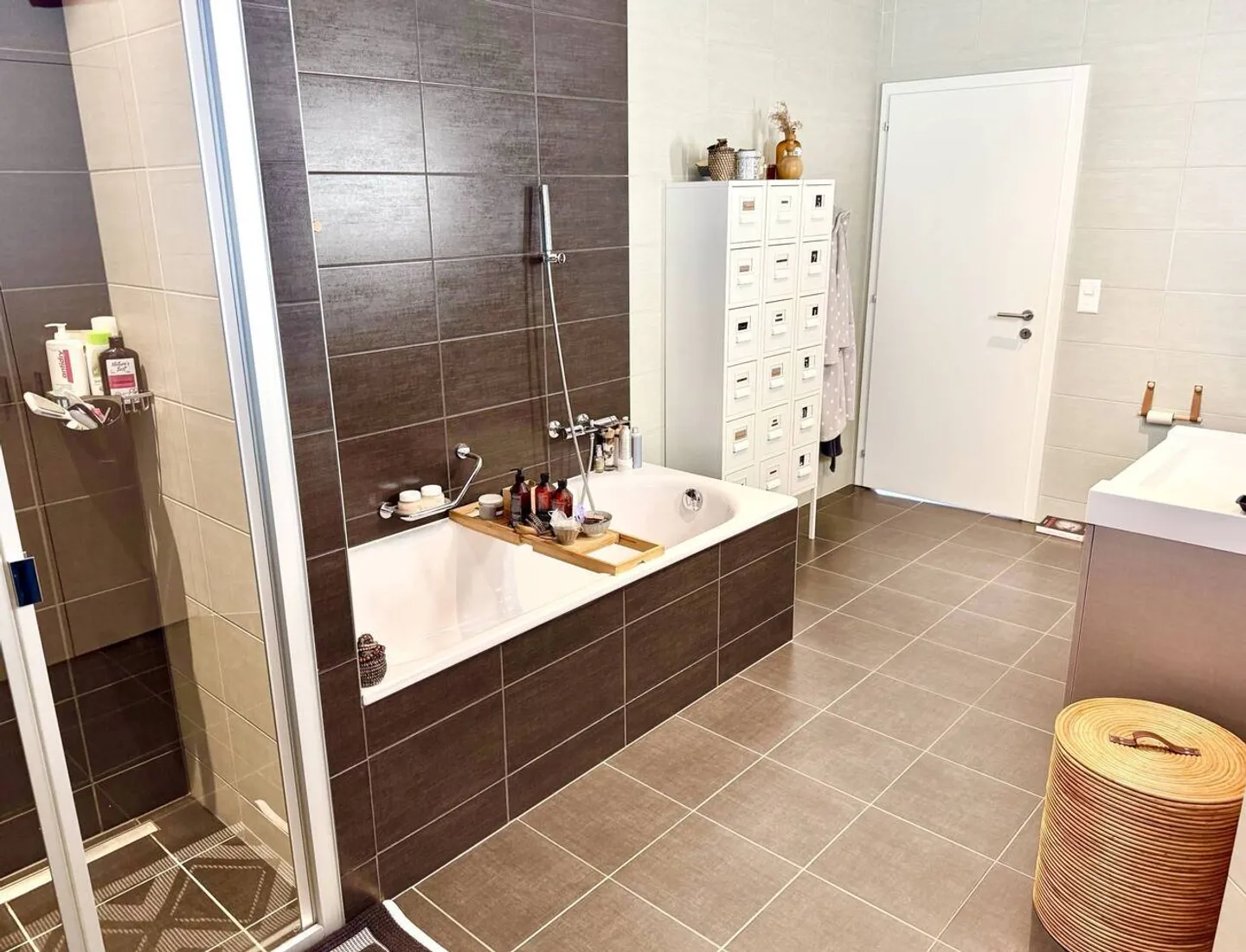 Penthouse 5.5 Zimmer - Panoramaterrasse von 106 m2 - Foto 5 von 6