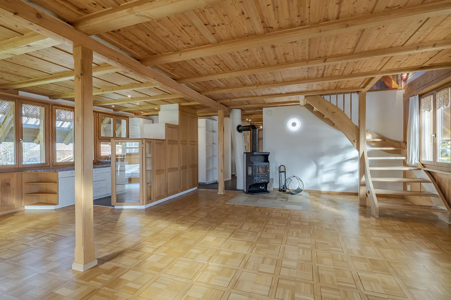 Atmosphère de vie charmante et chaleureuse à - Gempenach FR - Photo 3 sur 14