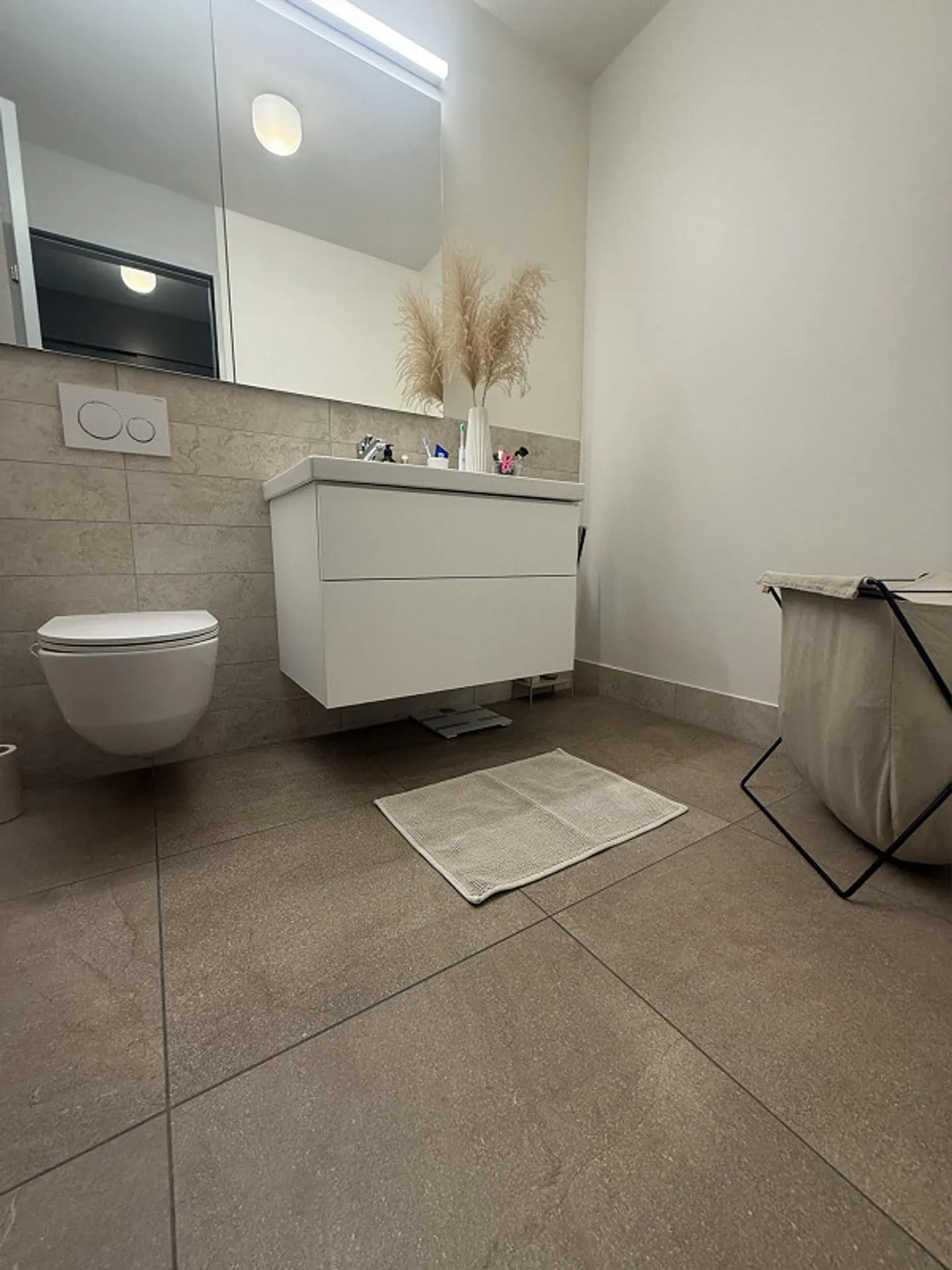 Appartement de 2,5 pièces situé au centre à Saint-Gall - Photo 8 sur 13