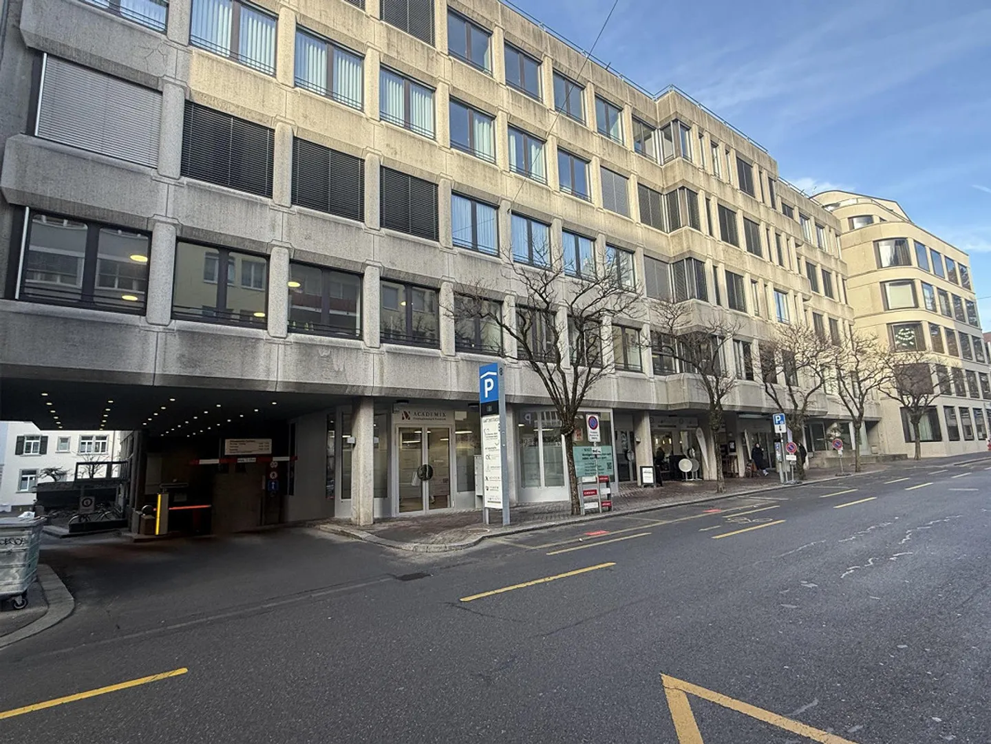 Appartement de 2,5 pièces situé au centre à Saint-Gall - Photo 12 sur 13