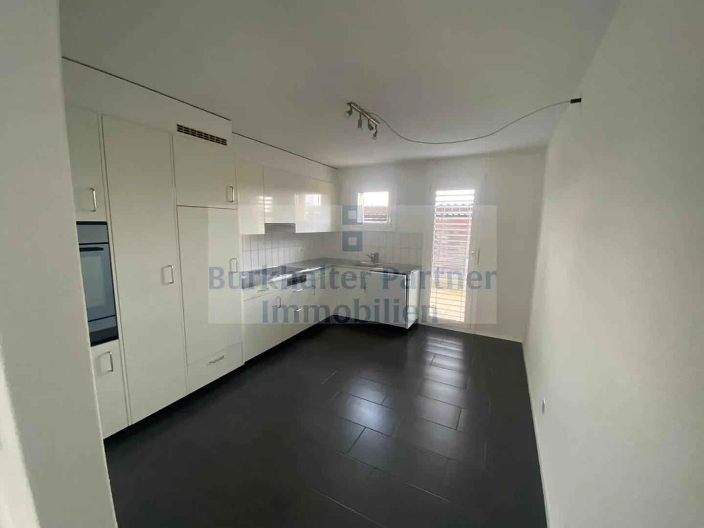 Charmante maison individuelle avec coin jardin à Roggwil - Photo 4 sur 11