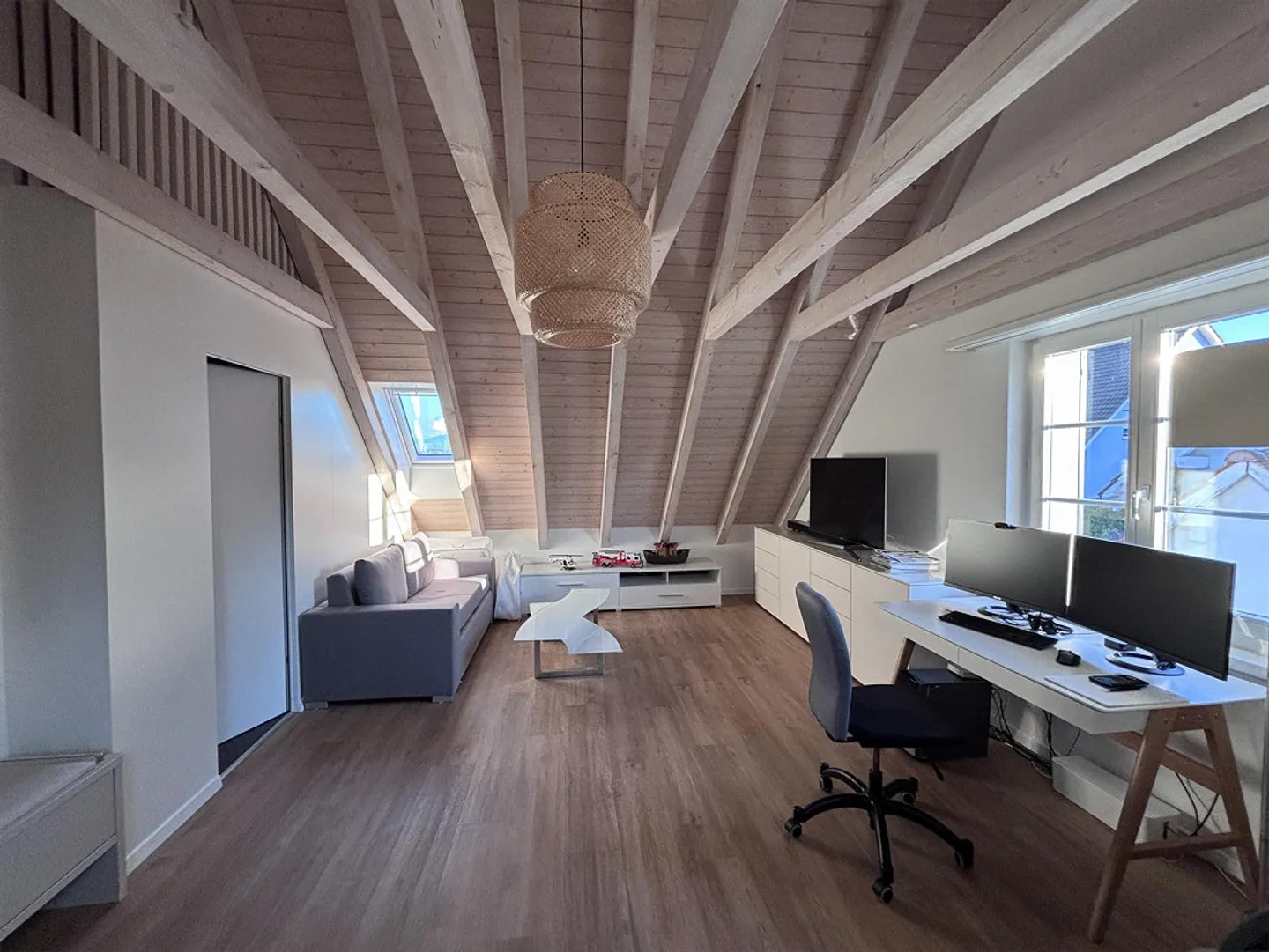 Maison jumelée familiale de 5,5 pièces avec jardin dans un quartier calme - Photo 20 sur 26