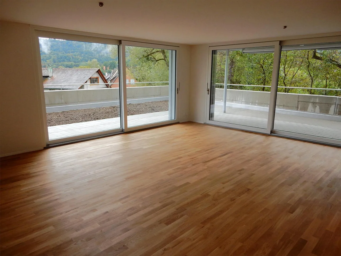 3.5 Room Apartment in Schaffhausen - Photo 2 of 11