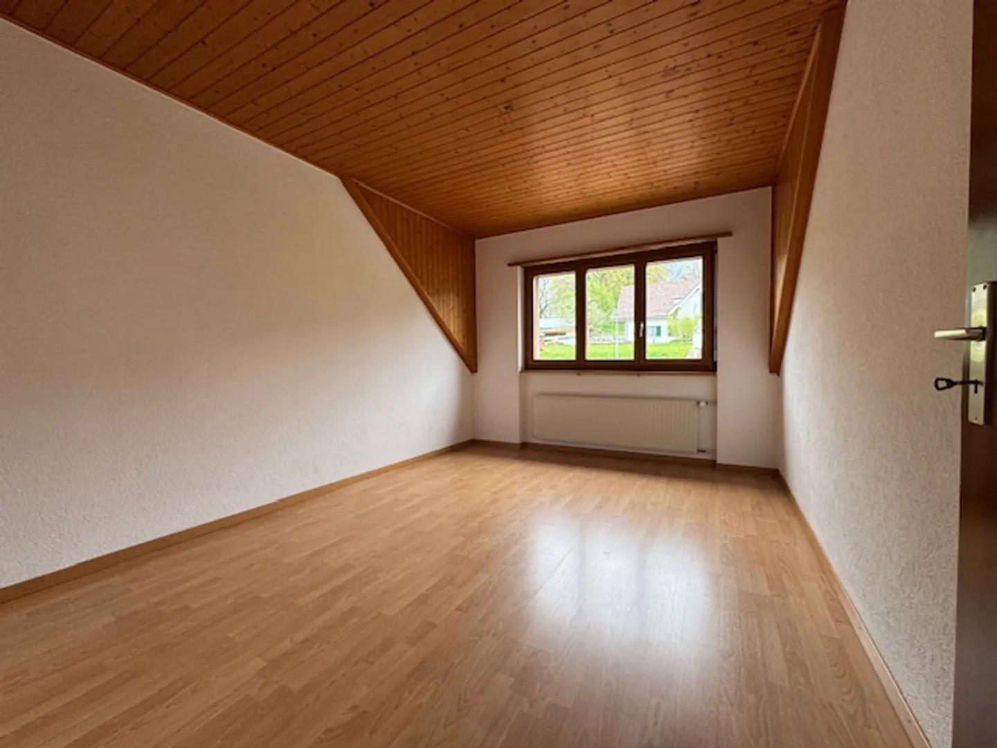 Charmante Wohnung in Montsevelier - Foto 5 von 8