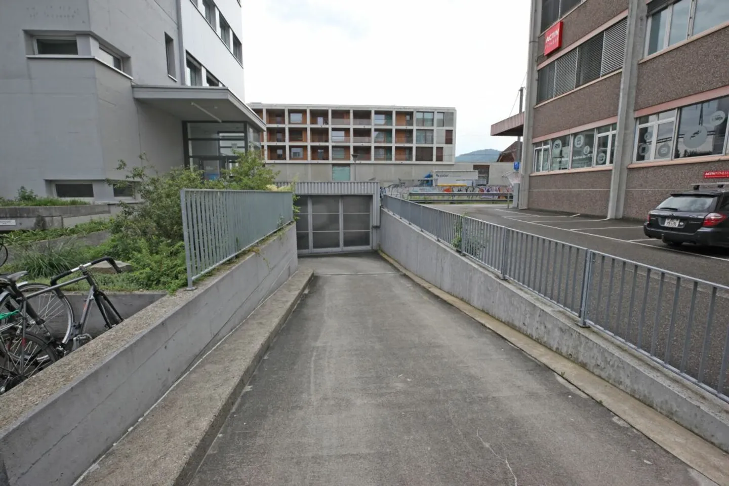 Grosszügige Lagerfläche in Köniz - Foto 5 von 6