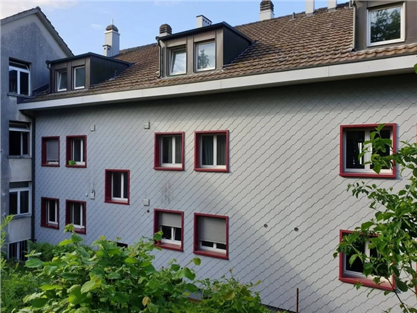 Renovated 5-Room Duplex Apartments at Steinhölzli - Photo 2 of 13