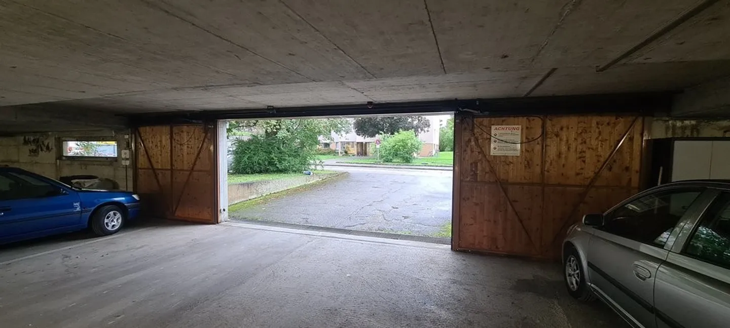 Posto auto in affitto a Therwil - Foto 3 di 4
