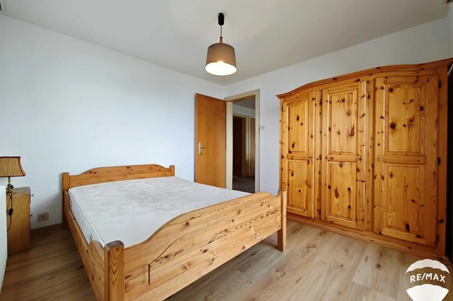 Appartamento di 4 stanze incluso box garage. - Foto 12 di 13