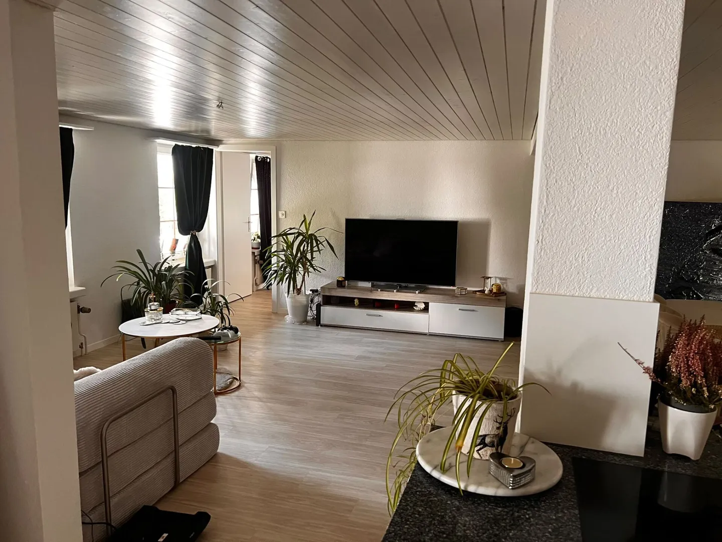 Appartement spacieux de 3,5 pièces avec garage et excellentes connexions de transport à Othmarsingen - Photo 9 sur 15