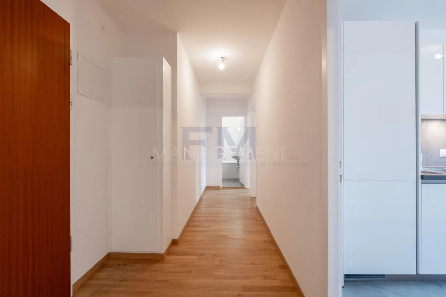 Appartamento ristrutturato 4 locali - Foto 4 di 14