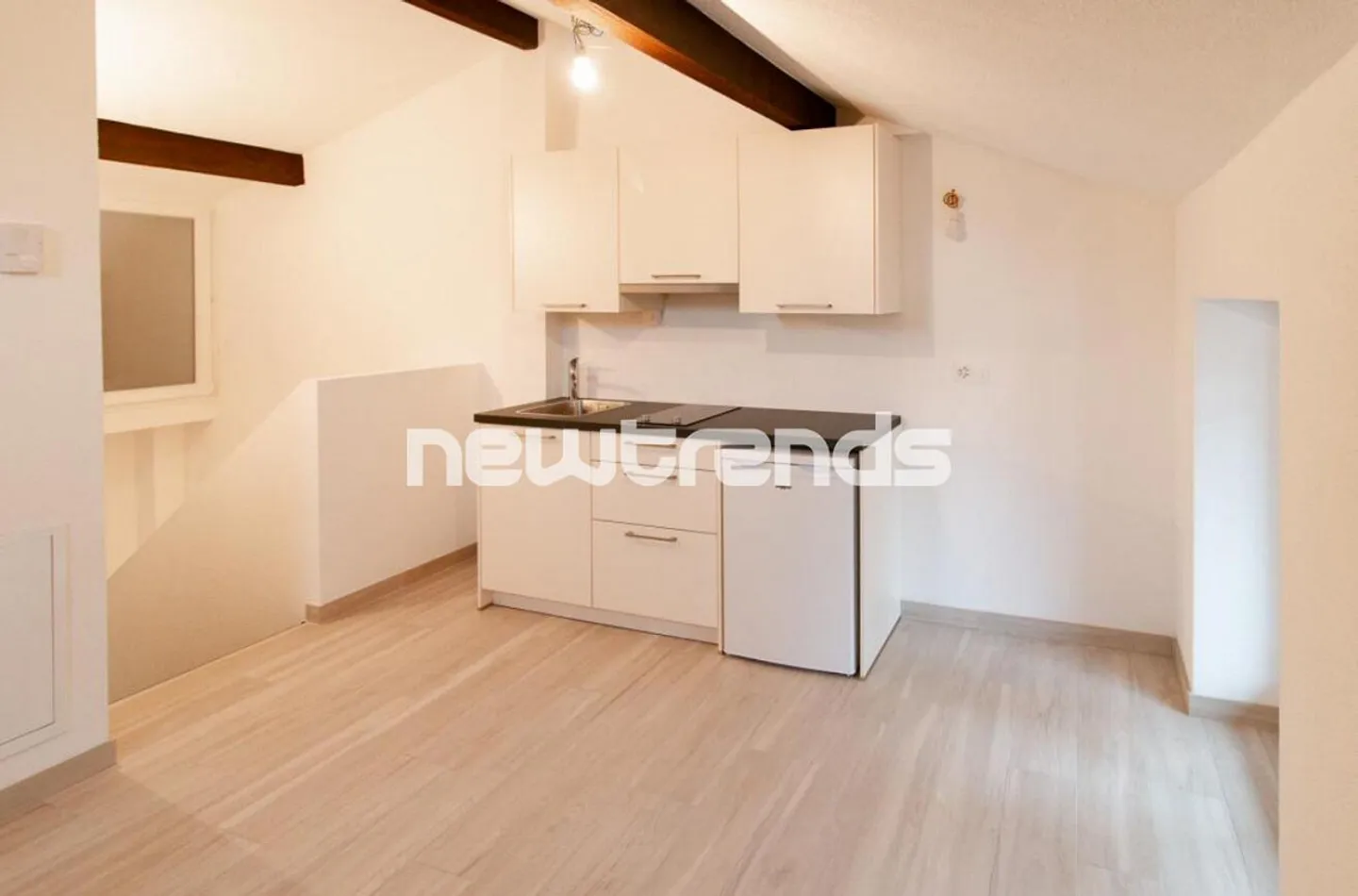 Ponte Tresa : Appartement d'une chambre confortable à louer - Photo 1 sur 8