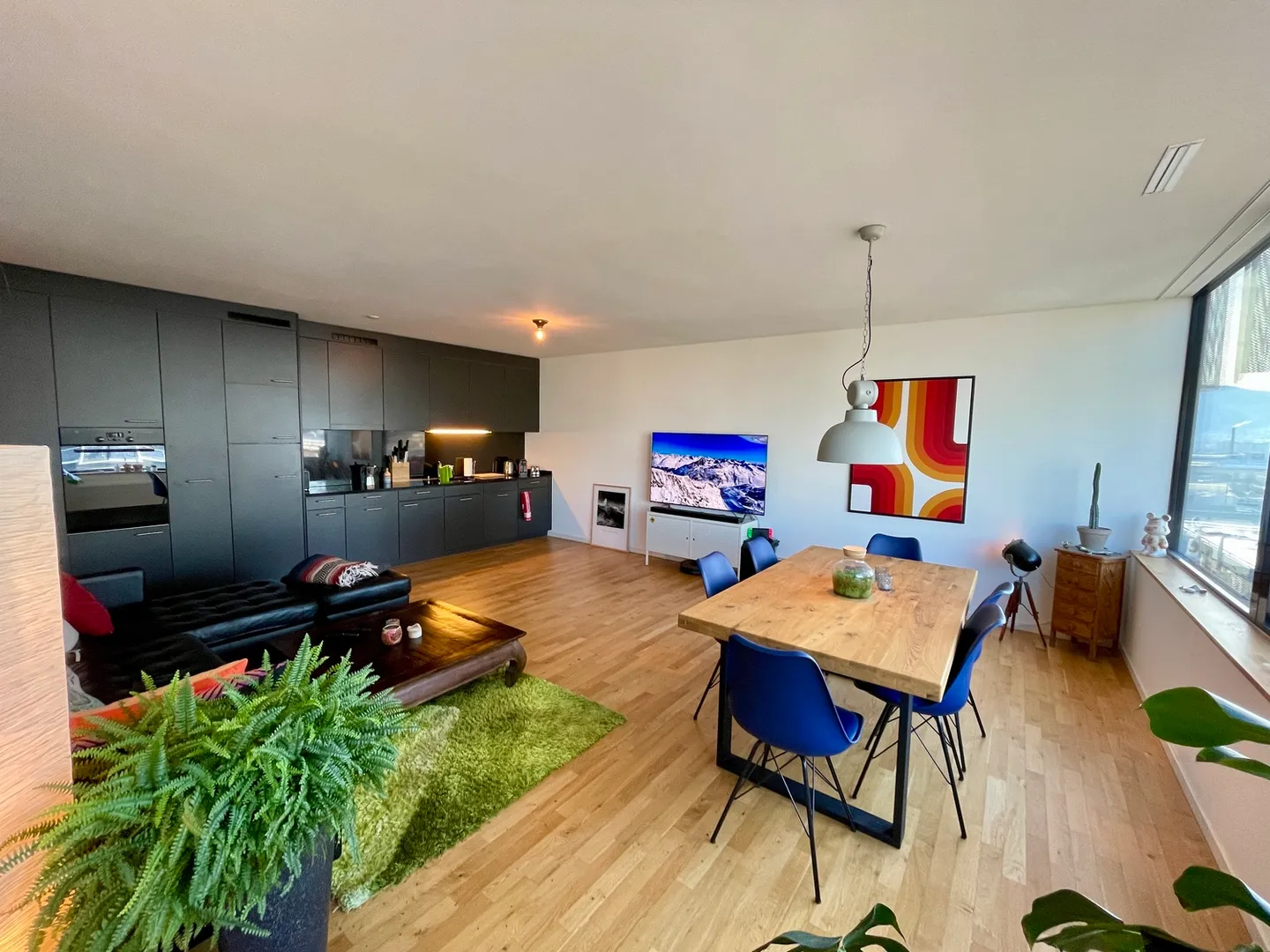 Moderne Wohnung mit traumhaftem Blick - Foto 2 von 9