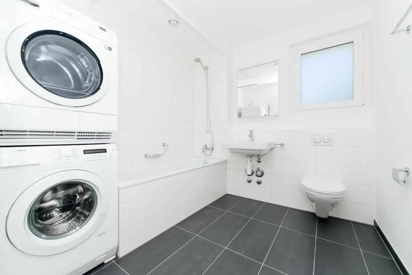 Moderne Wohnung mit Garten - Foto 6 von 8