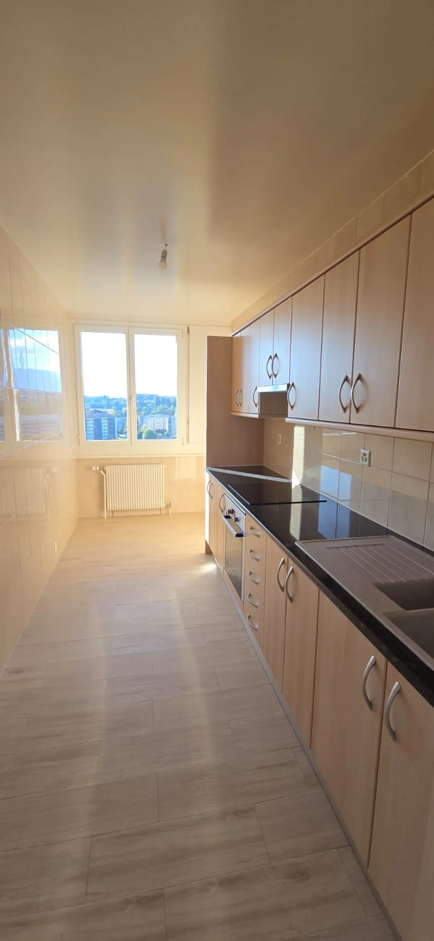 MH Reloc presents a magnificent 5-room apartment close to international organizations - Photo 1 of 8