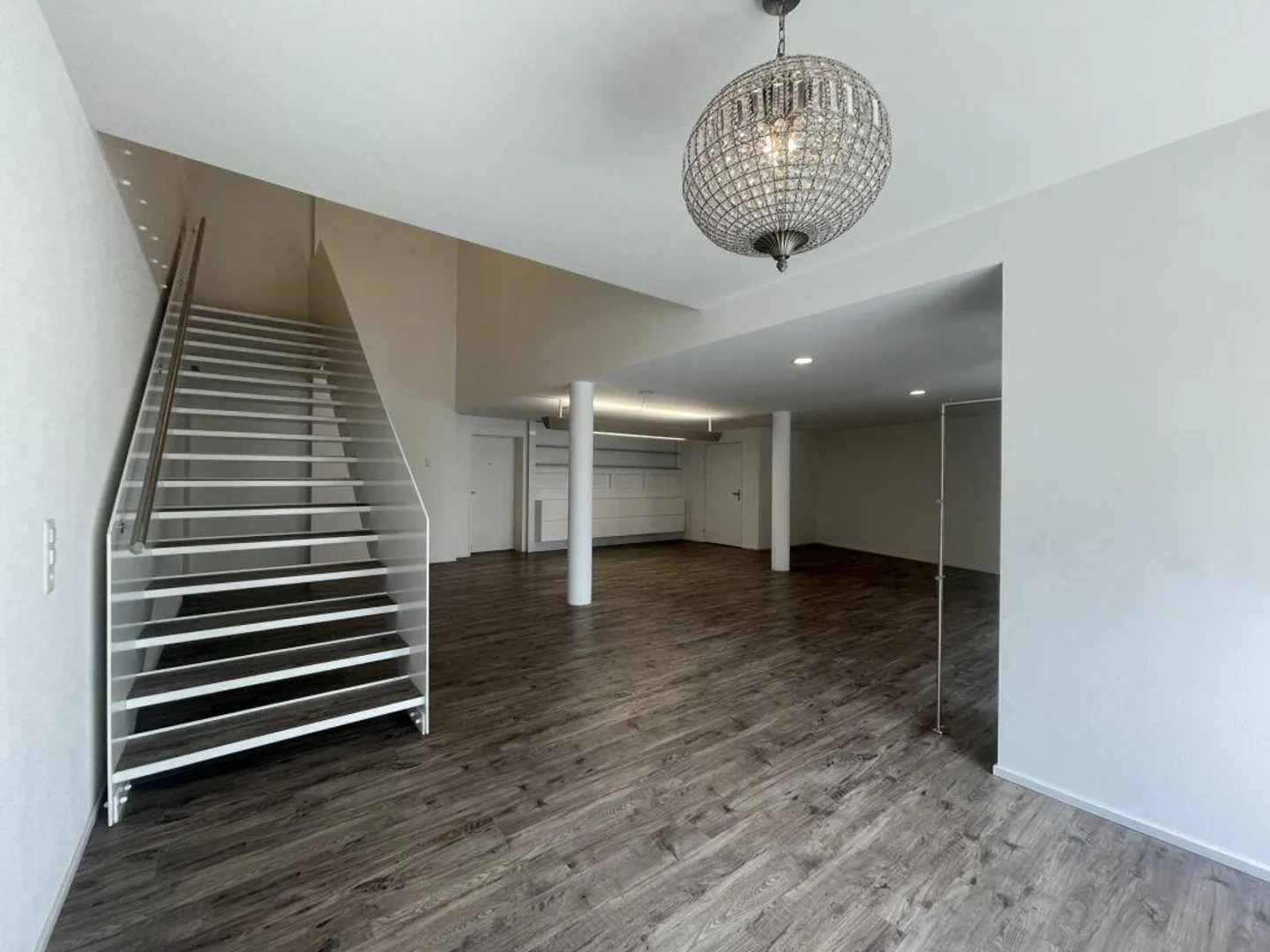 Stylish office or commercial space - available immediately - Photo 3 of 14