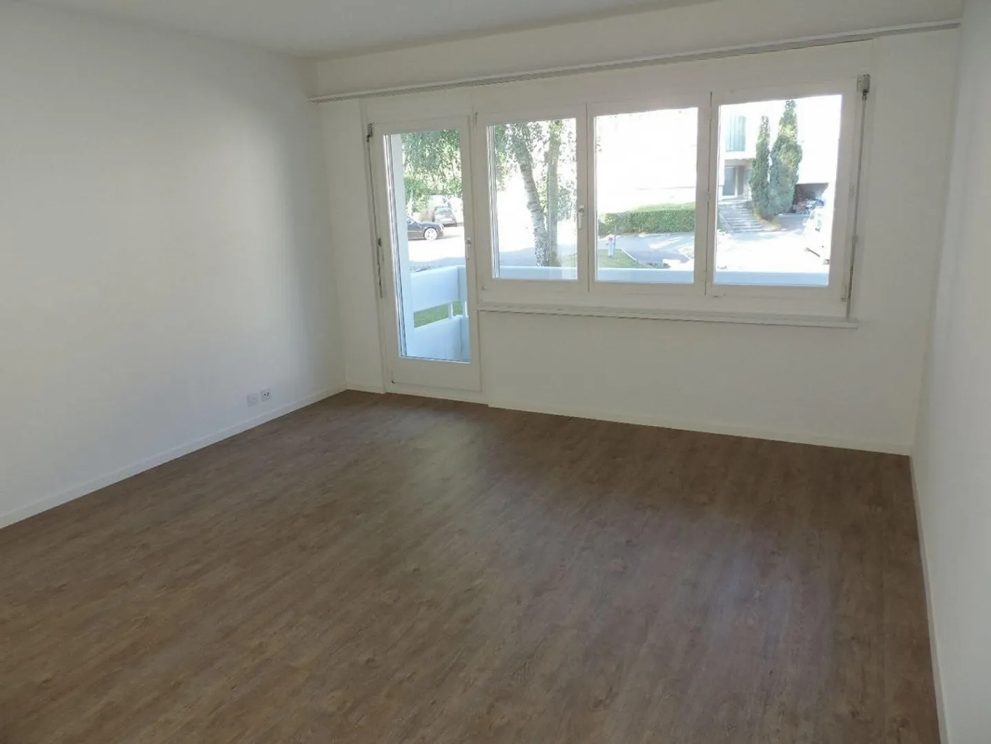 Appartamento adatto alle famiglie con area salotto nel giardino - Foto 3 di 8