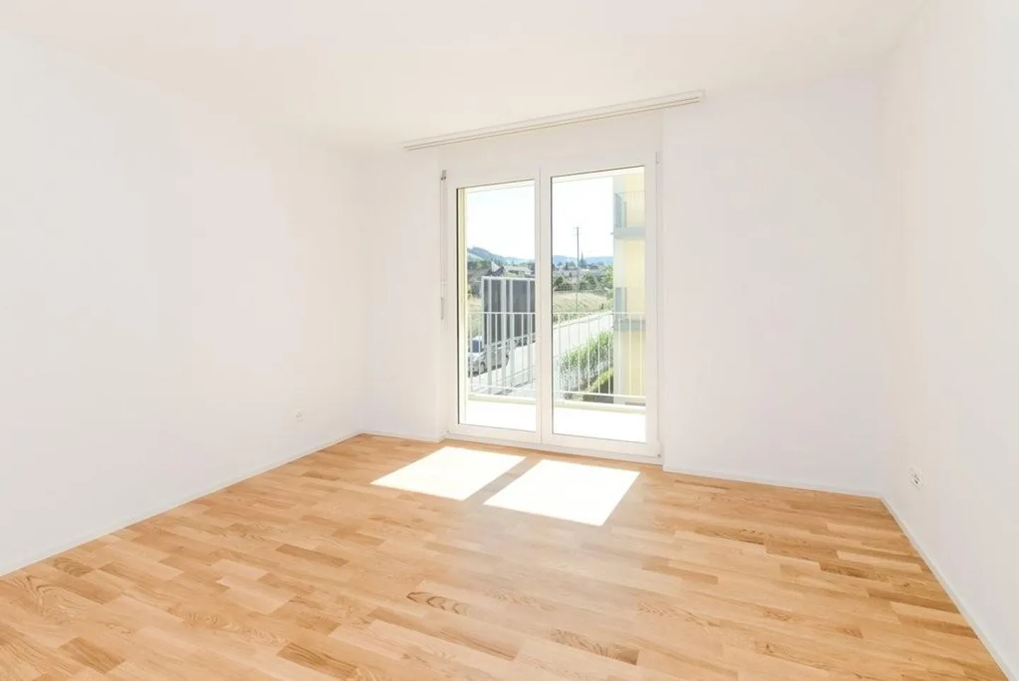 Moderne Wohnung mit Garten - Foto 8 von 8