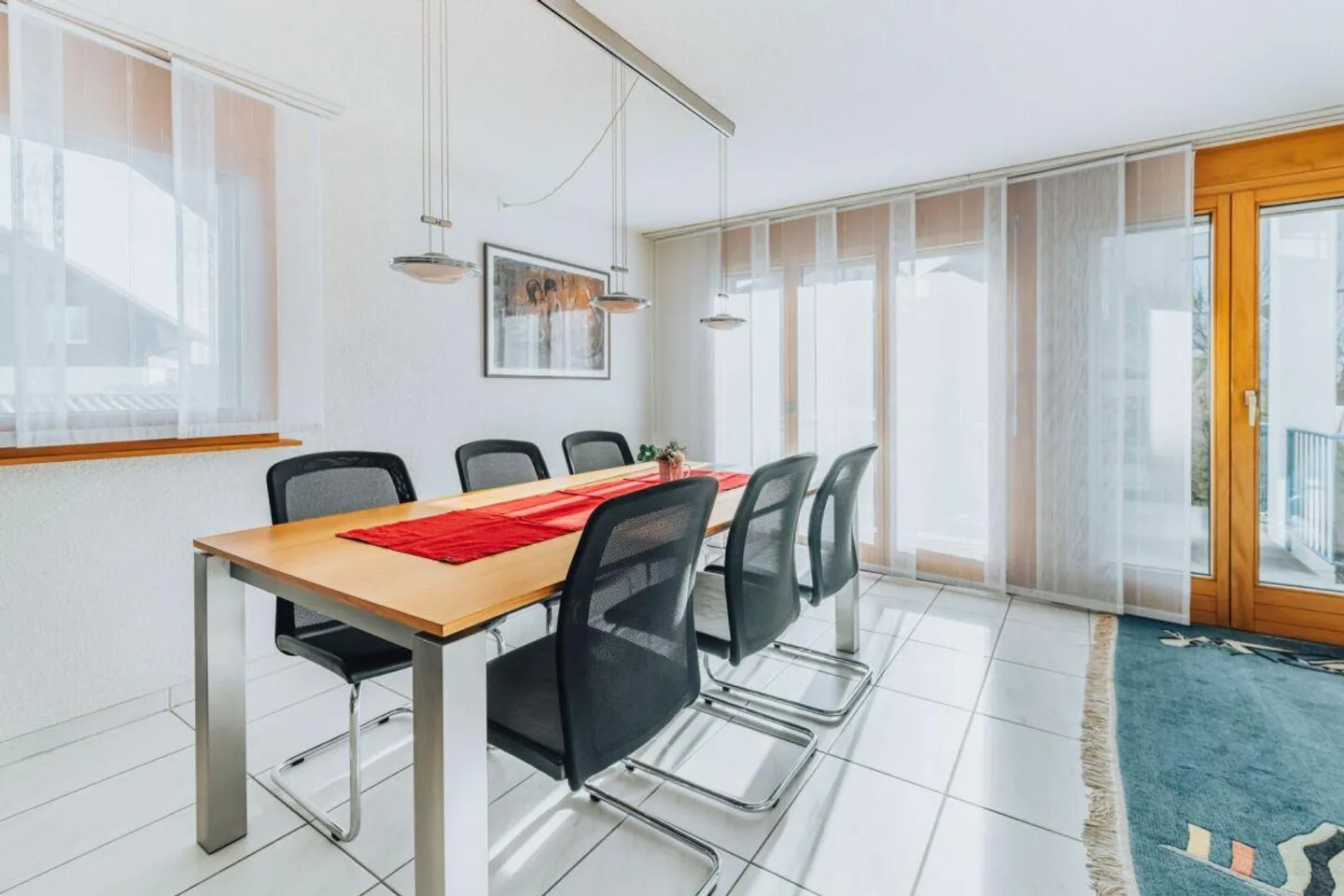 Casa bifamiliare attraente con due appartamenti - Foto 11 di 13