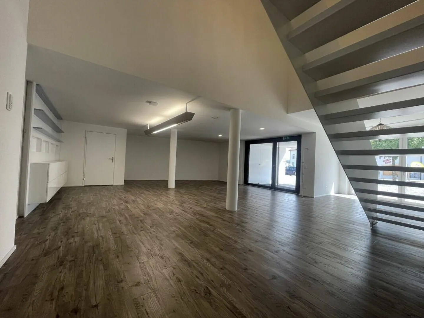 Stylish office or commercial space - available immediately - Photo 5 of 14