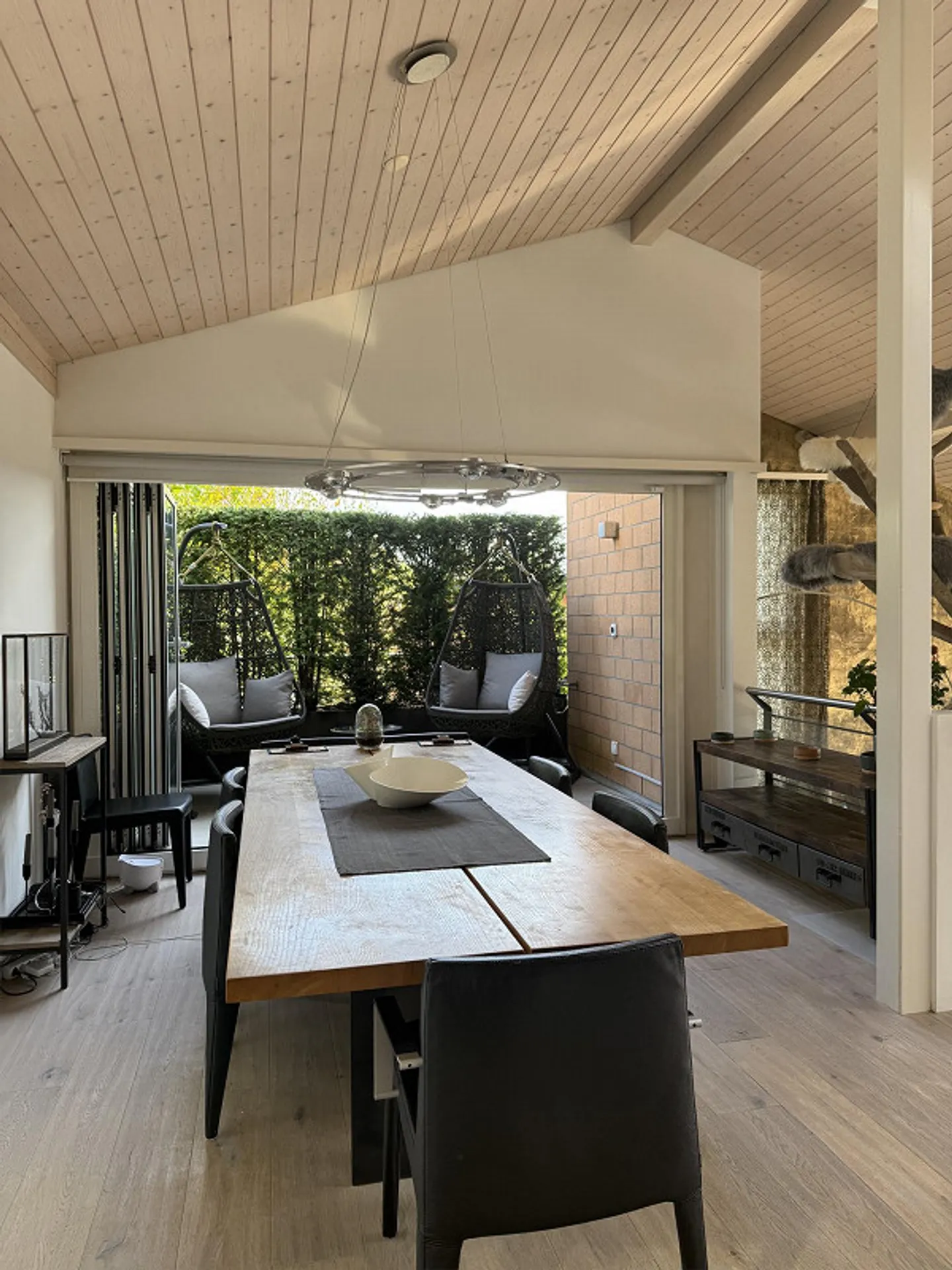 Edificio residenziale con vista sul lago, sulla città e sulle montagne a Dattenberg - Foto 5 di 12