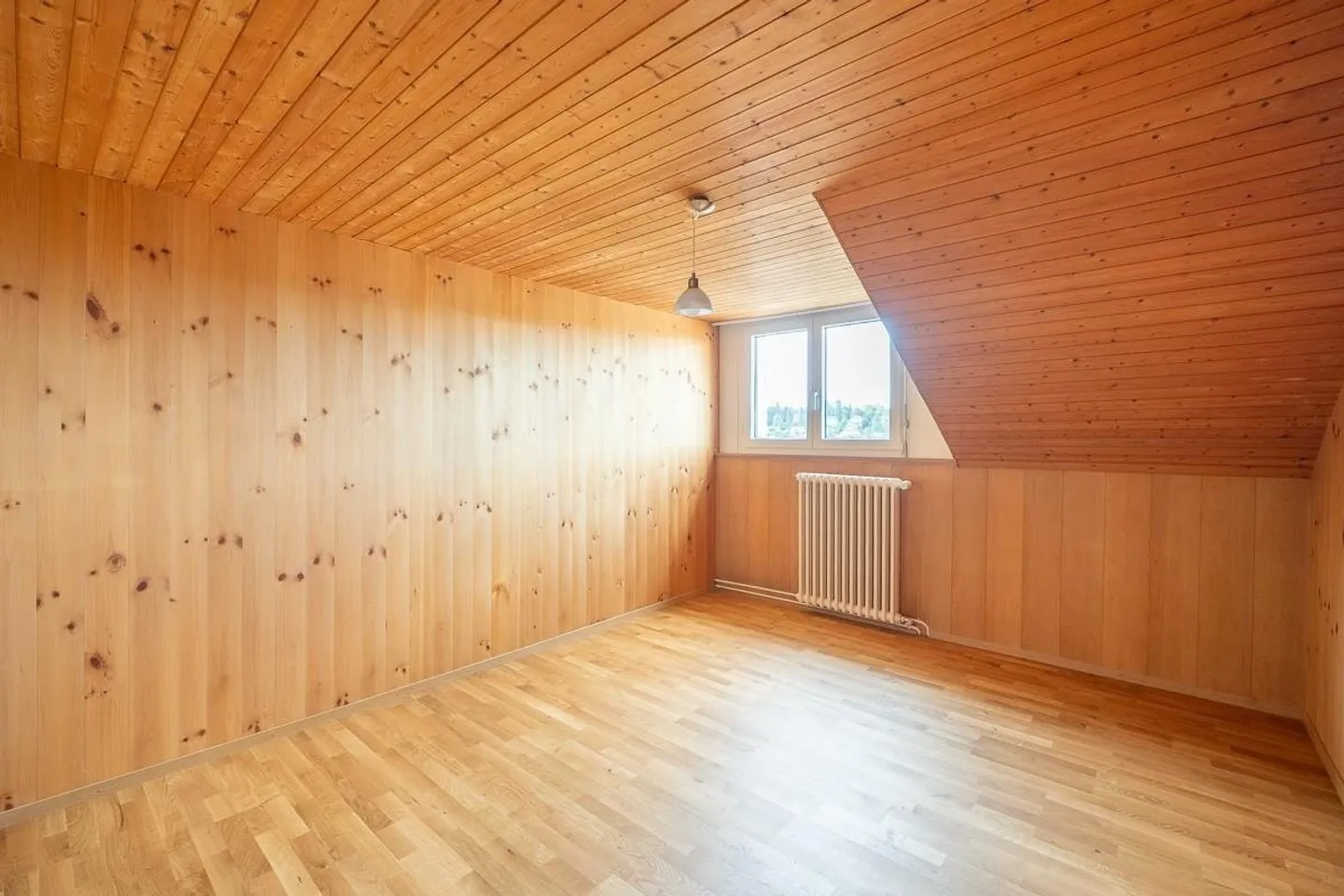 Appartamento affascinante di 5,5 stanze con vista - vicino al centro - Foto 7 di 10