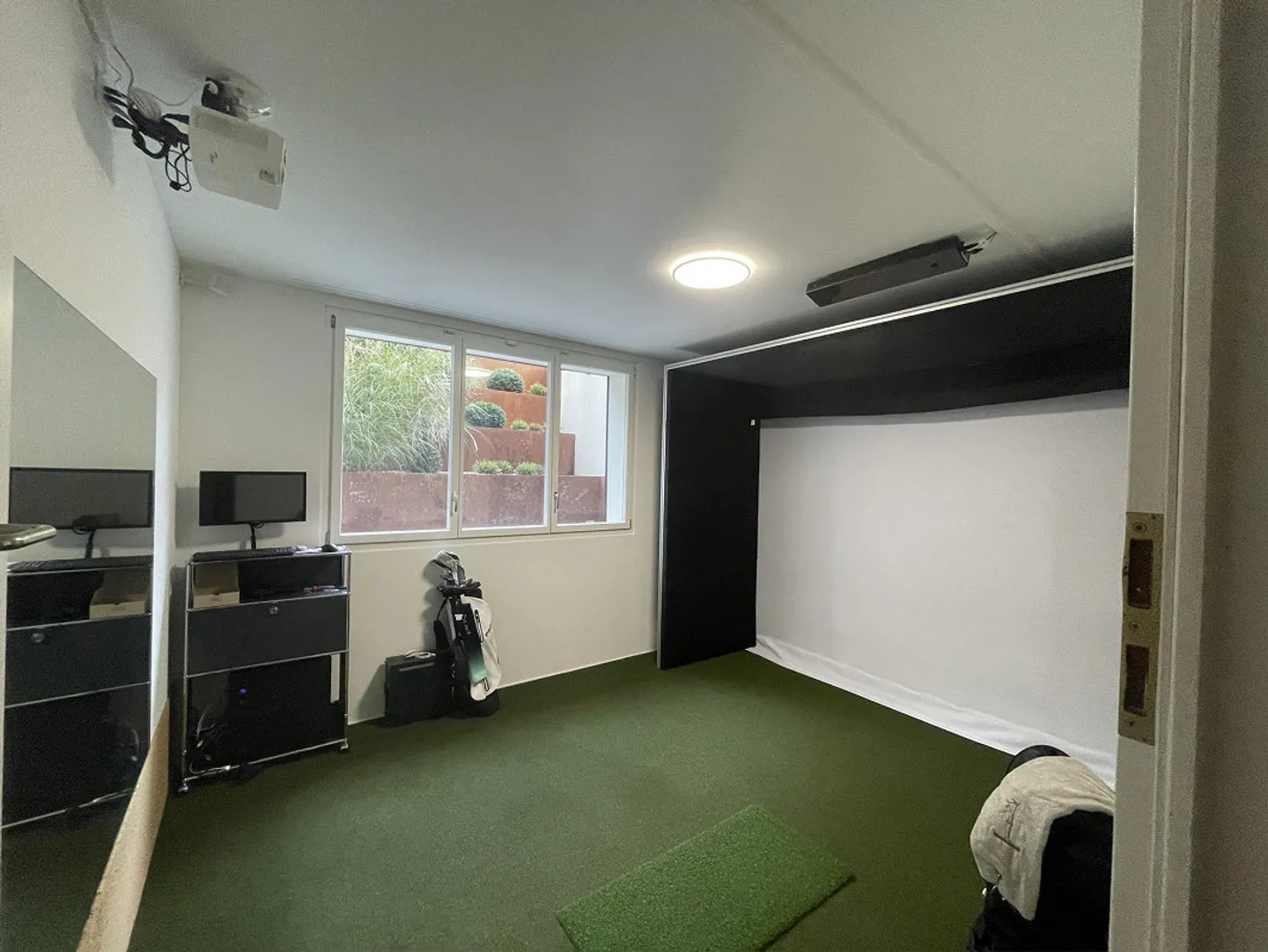 Edificio residenziale con vista sul lago, sulla città e sulle montagne a Dattenberg - Foto 10 di 12