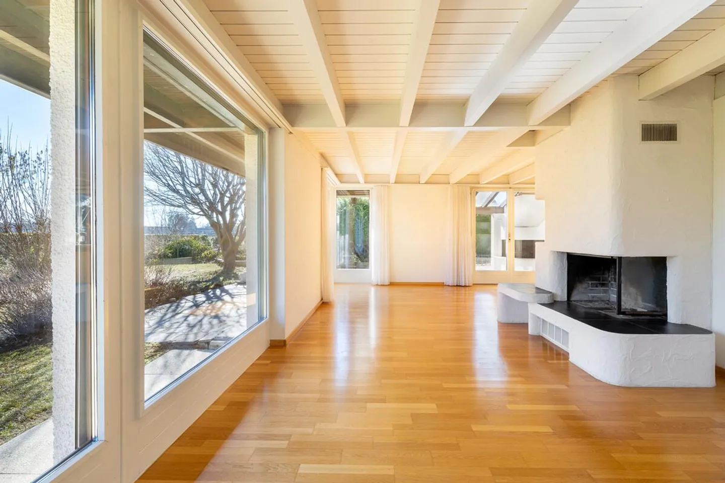 Detached single-family house with expansion potential in Fehraltorf - Photo 1 of 7