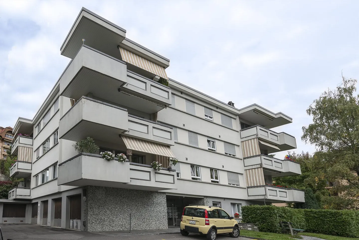 Charmante Wohnung mit Balkon - Foto 2 von 3