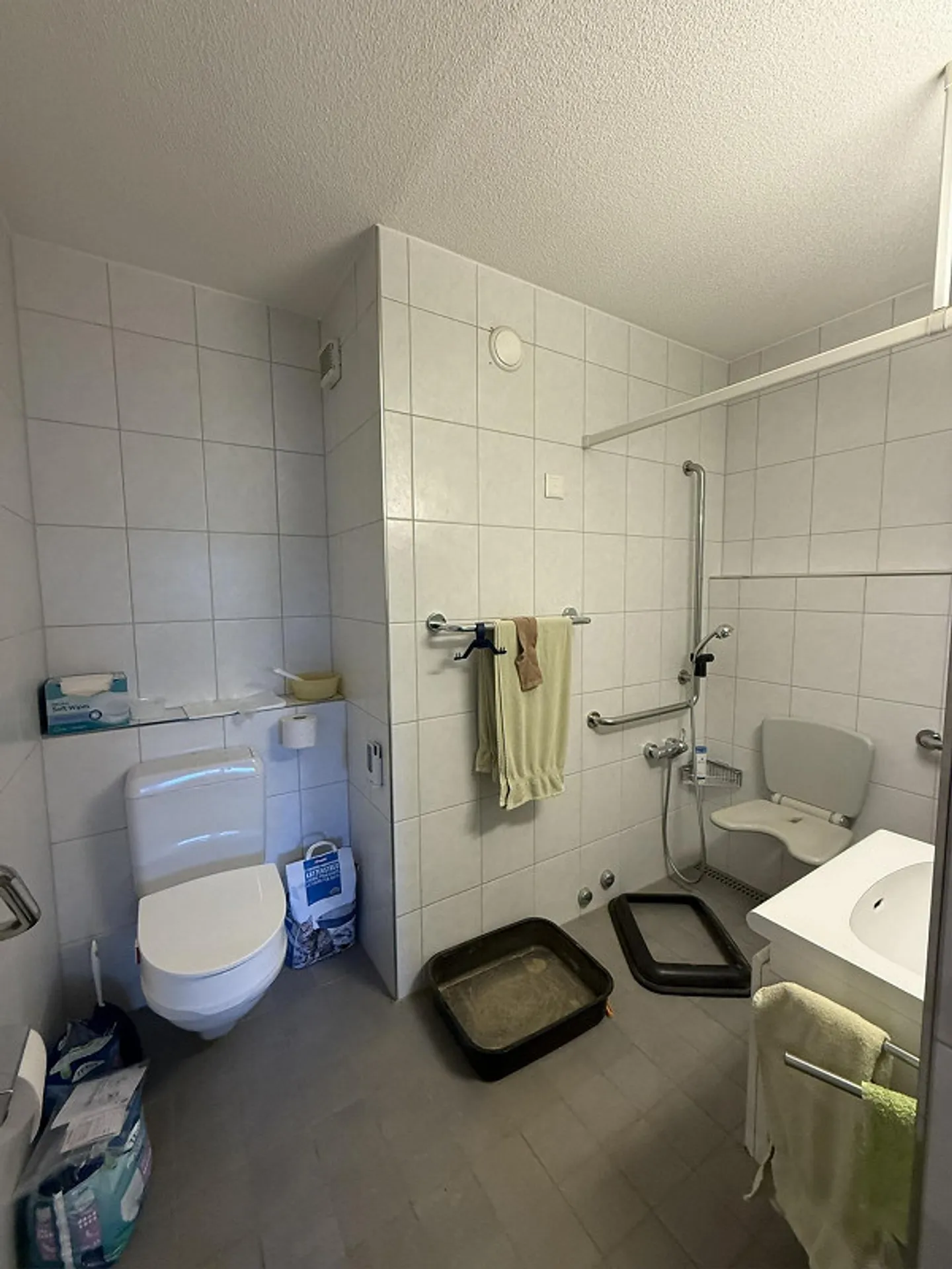 Great 3.5-room apartment with balcony + private parking space in Bern-Wittigkofen - Photo 13 of 15