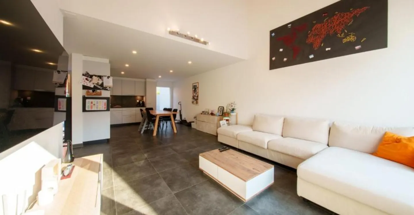 Sehr schönes modernes und komfortables Reihenhaus - Foto 1 von 13
